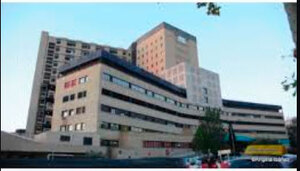 Hospital Lozano Blesa teléfono atención al cliente